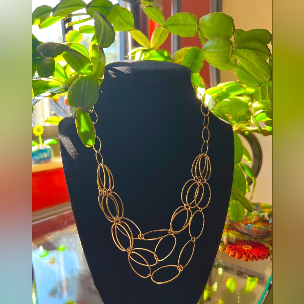 2007 AVON Gold-Tone Oval Link Chain Maille Tiered Necklace